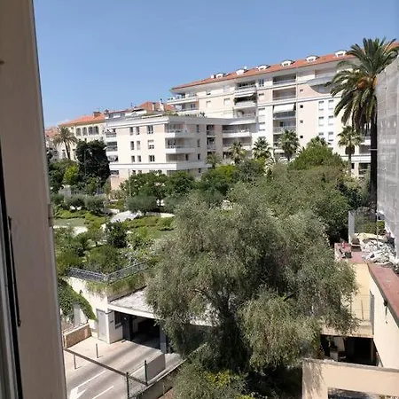 Au Coeur De * Cannes
